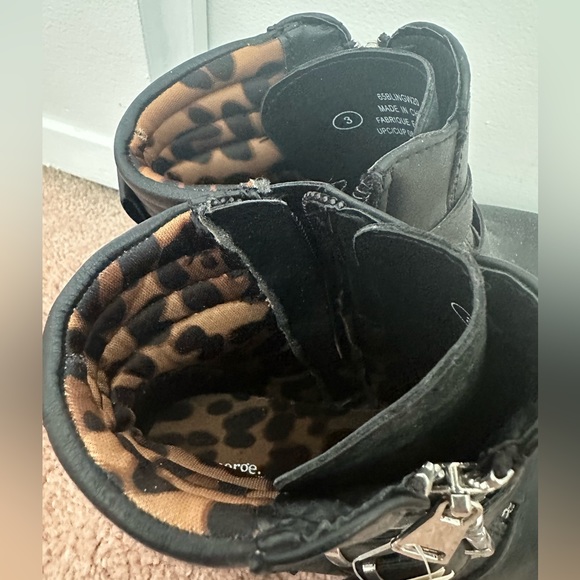 SOLD - George Buckle Booties with rhinestones (kids) - Picture 3 of 3